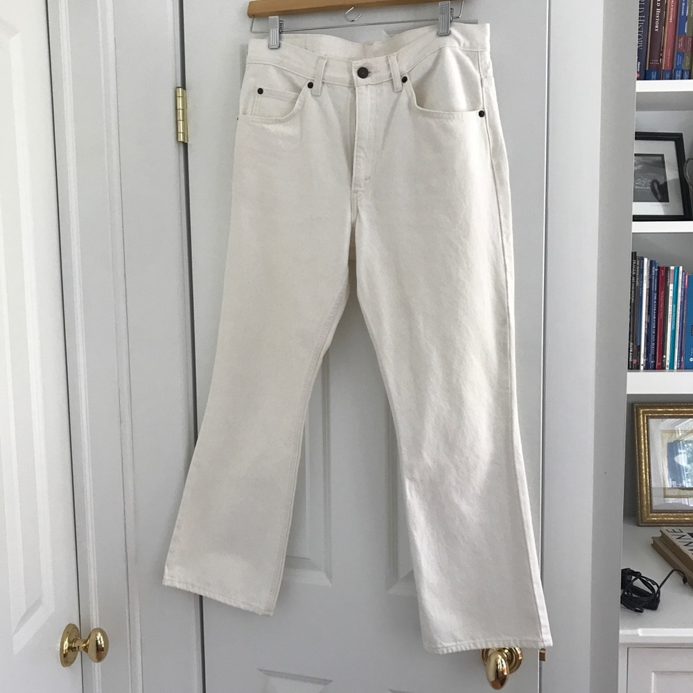 Levi’s. 517. Cream cropped high-waisted denim.